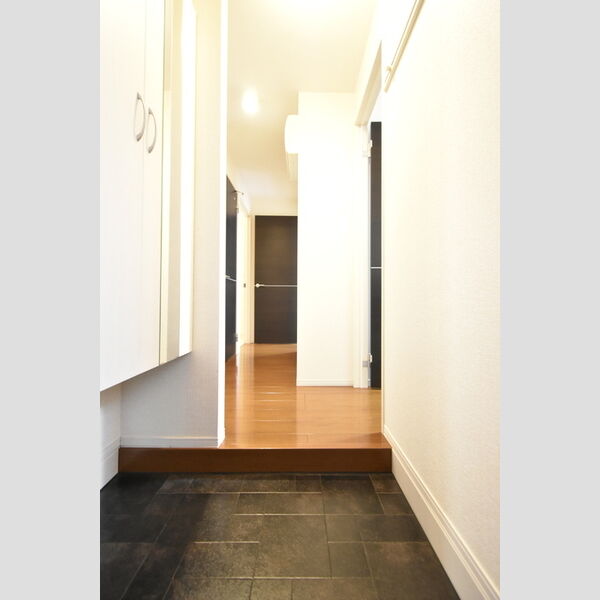 玄関 (玄関)