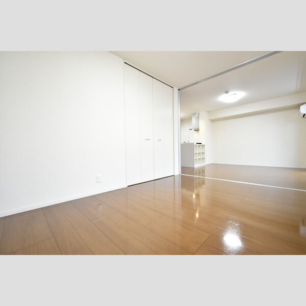 居室・リビング (洋室①)