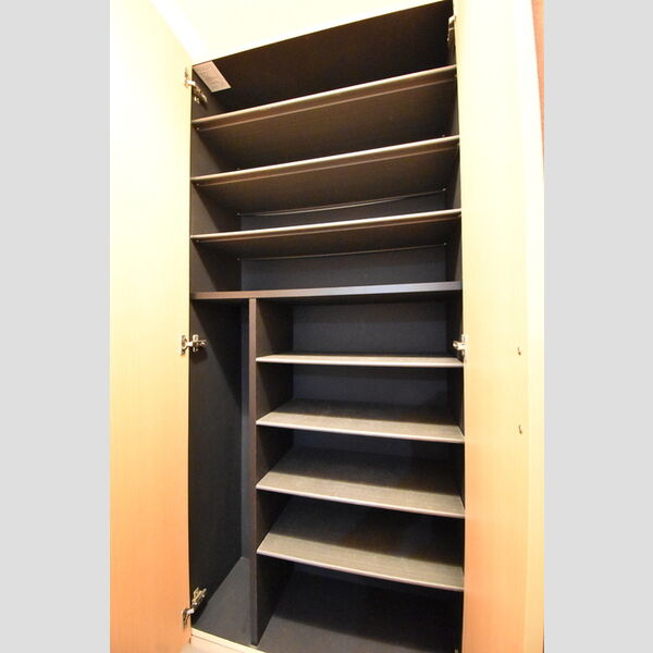 玄関 (シューズボックス)