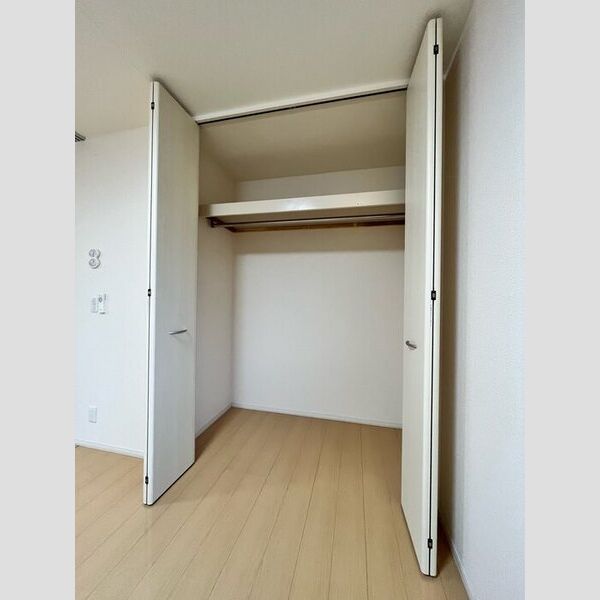 収納 (クローゼット)