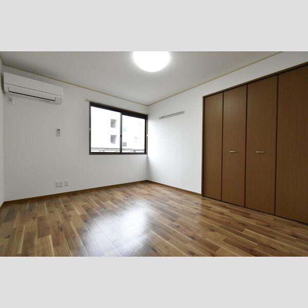 その他 (洋室②)