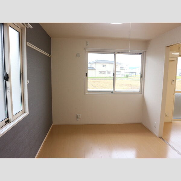 その他 (洋室①)