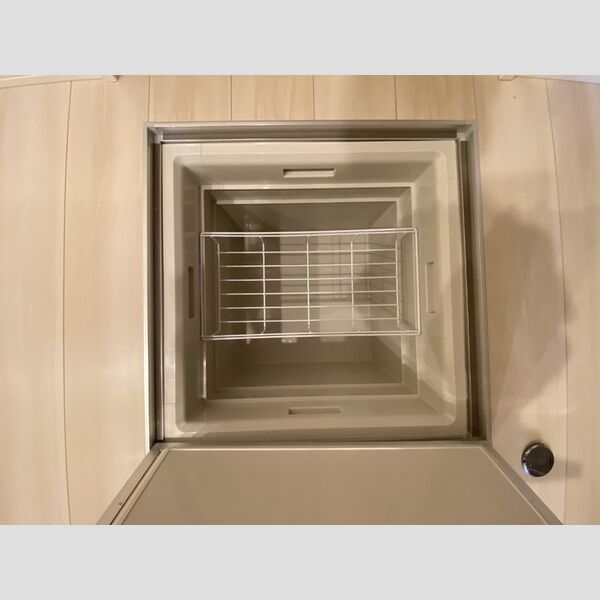 その他 (床下収納)