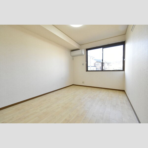 その他 (洋室②)