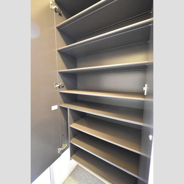 収納 (シューズボックス)