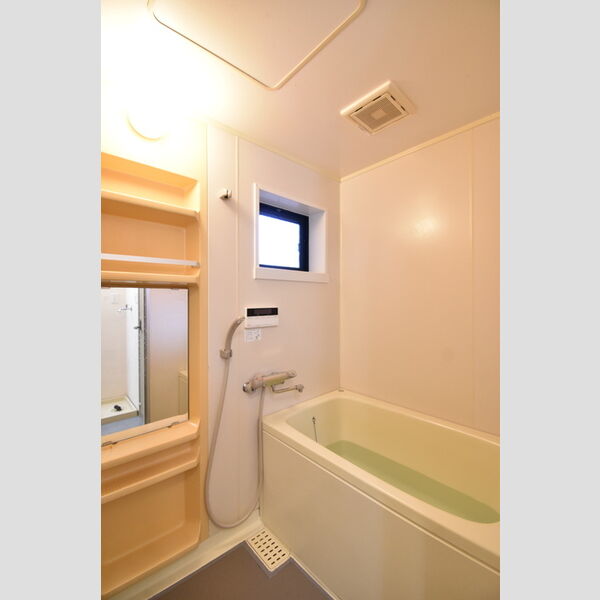 バス (浴室)
