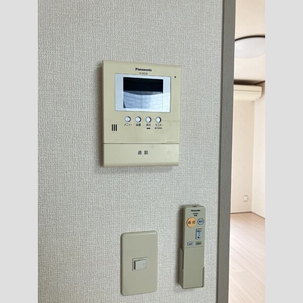 その他設備 (モニタ付インターホン)