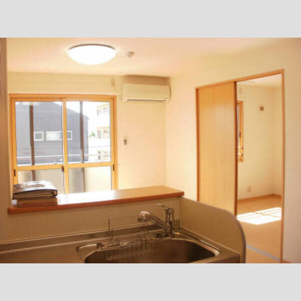 居室・リビング (01・05号室 LDK～洋室①)