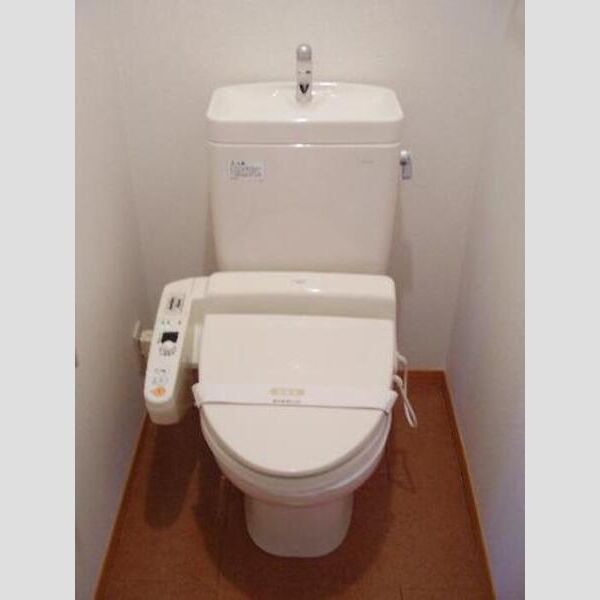 トイレ (温水洗浄暖房便座)