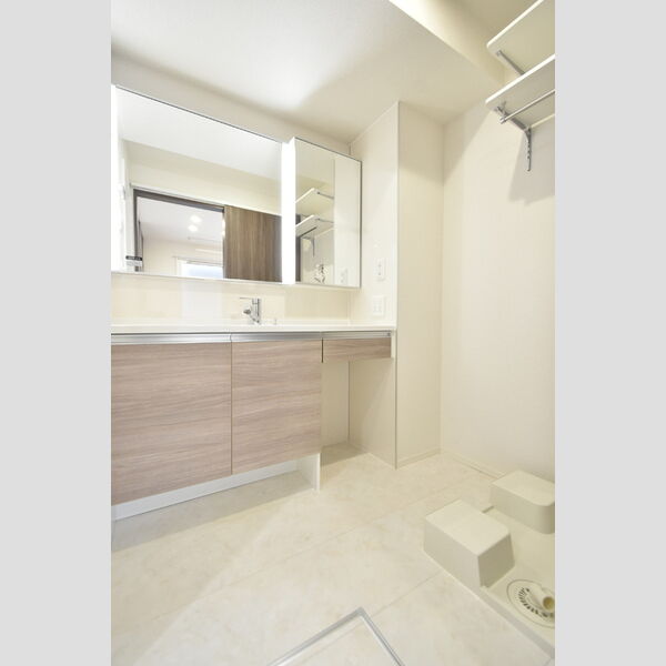 洗面所 (洗面所)