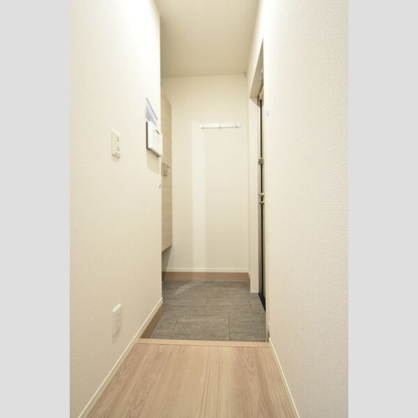 玄関 (玄関)