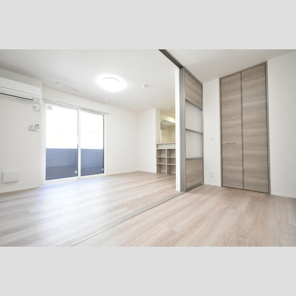 居室・リビング (洋室①)