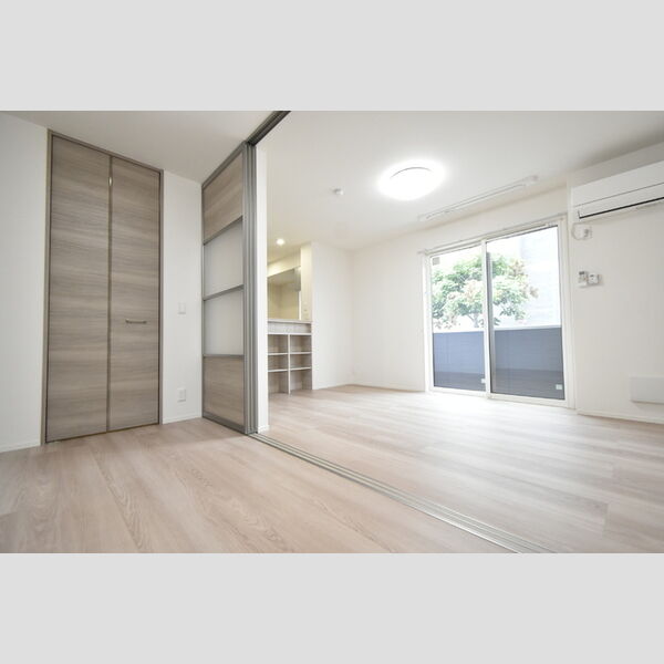 居室・リビング (洋室①)