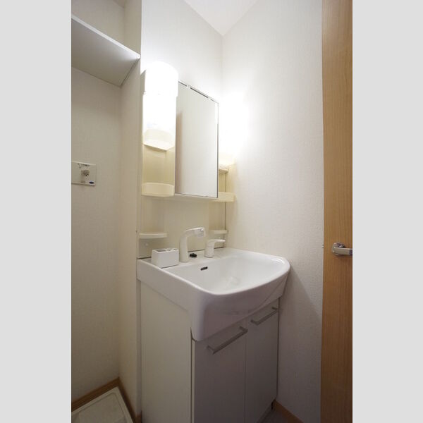 洗面所 (洗面化粧台)