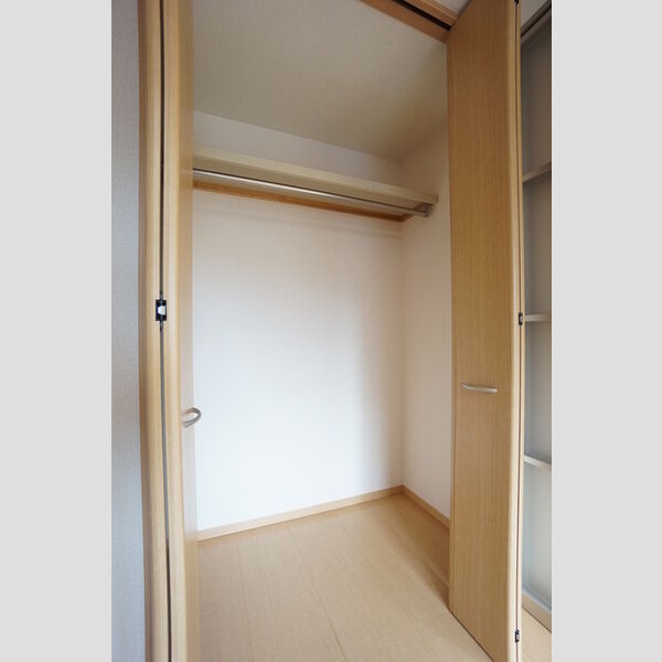 収納 (クローゼット)