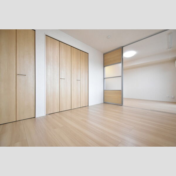 居室・リビング (洋室①)