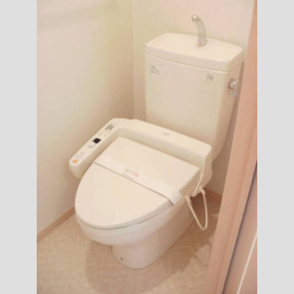 トイレ (温水洗浄暖房便座)