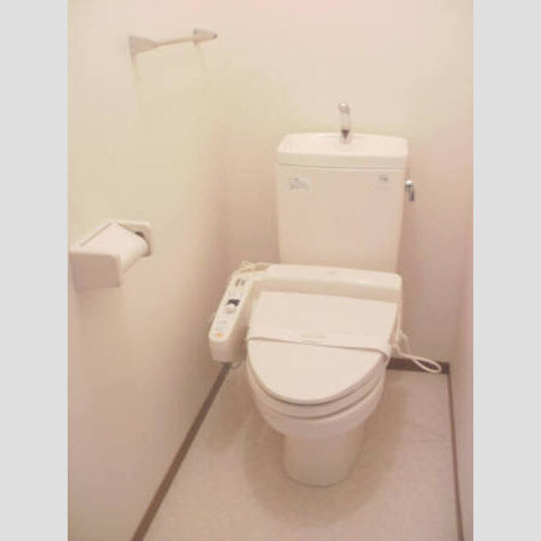 トイレ (温水洗浄暖房便座)