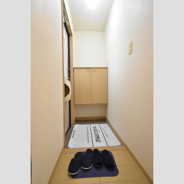 玄関 (玄関)