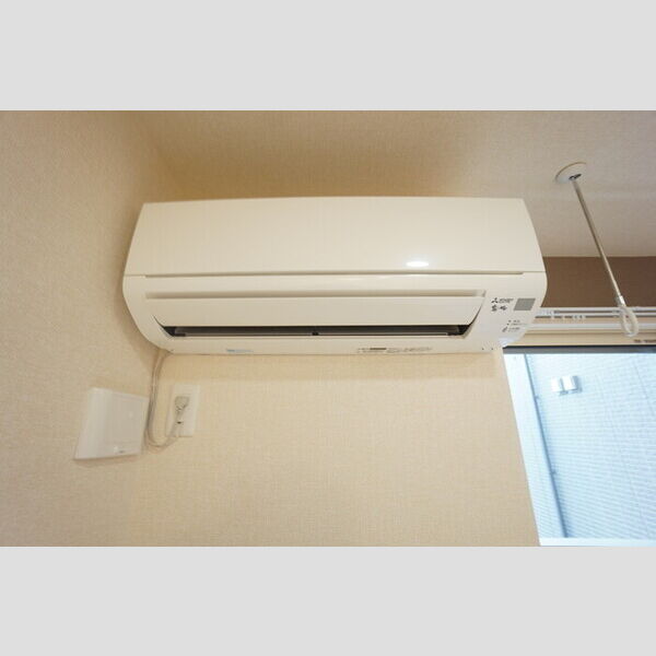 その他設備 (エアコン)