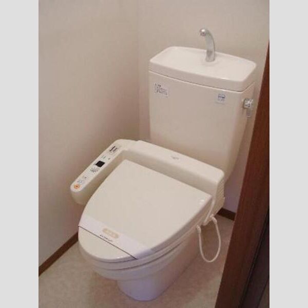 トイレ (温水洗浄暖房便座)