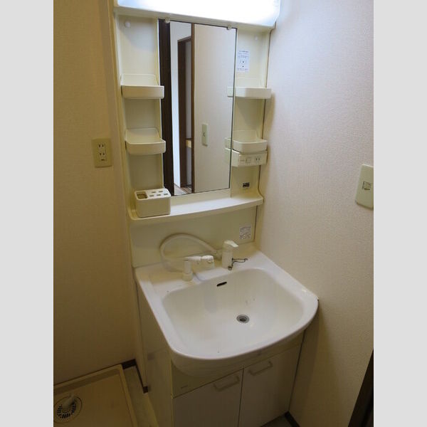 洗面所 (洗面台)