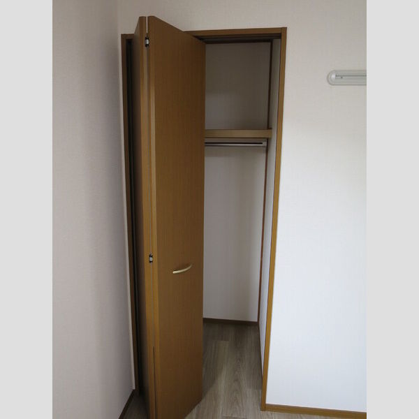 収納 (洋室収納)