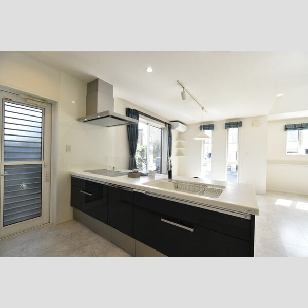 キッチン (キッチン)