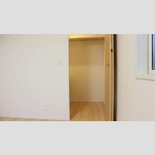 収納 (ウォークインクローゼット)