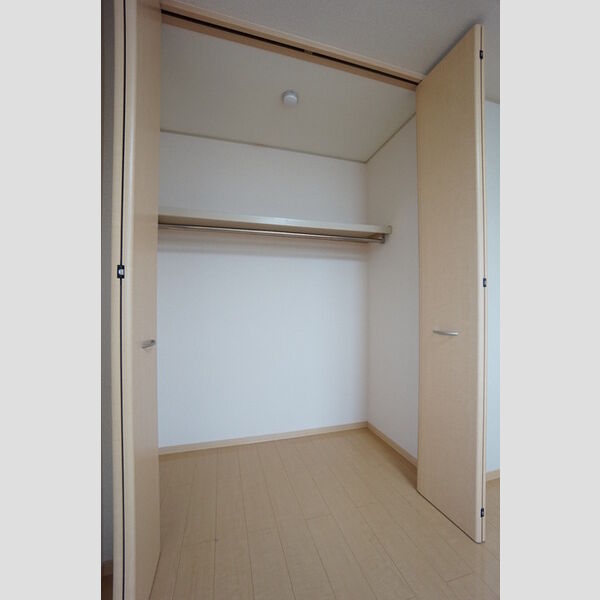 収納 (クローゼット)