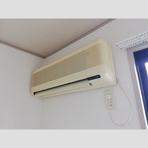 その他設備 (エアコン)