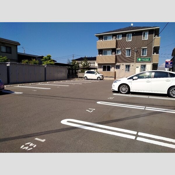 駐車場 (駐車場)