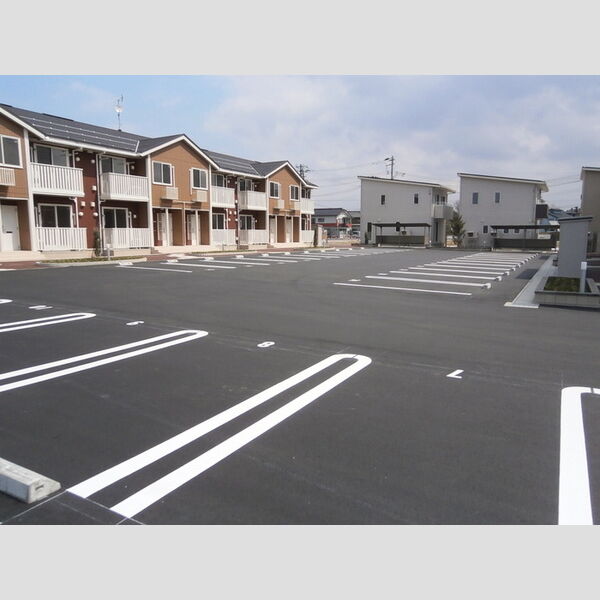 駐車場 (駐車場)