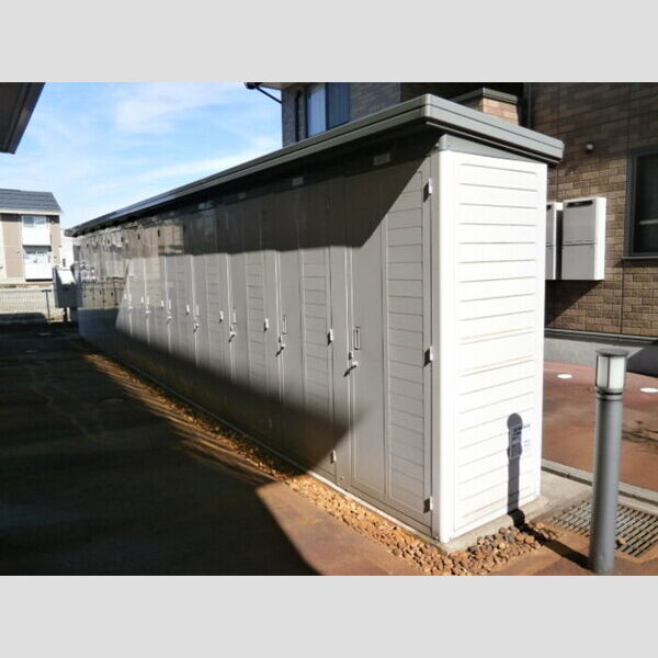 現地周辺 (物置)