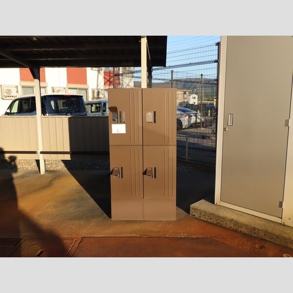 現地周辺 (宅配ボックス)