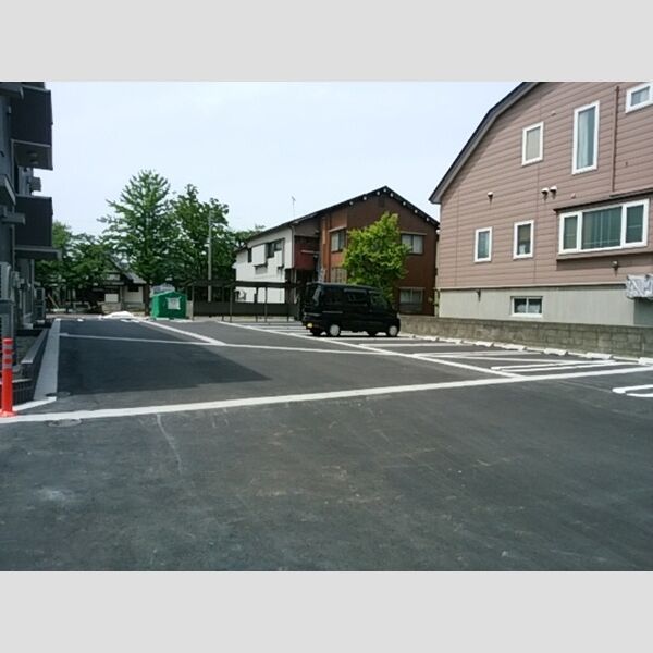 駐車場 (駐車場)
