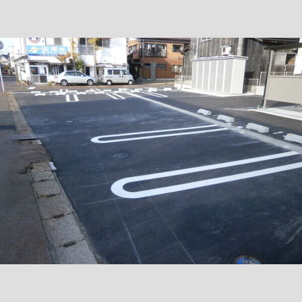 駐車場 (駐車場)