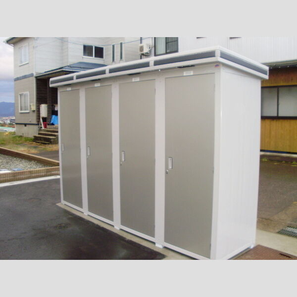 現地周辺 (物置)