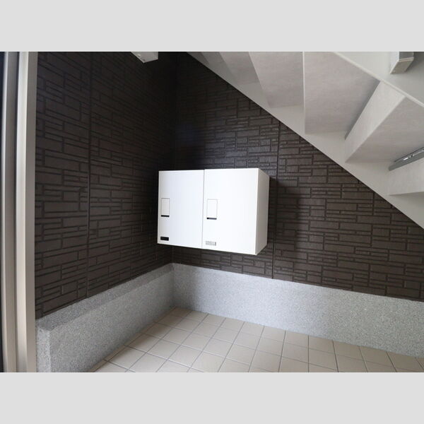 現地周辺 (宅配ボックス)