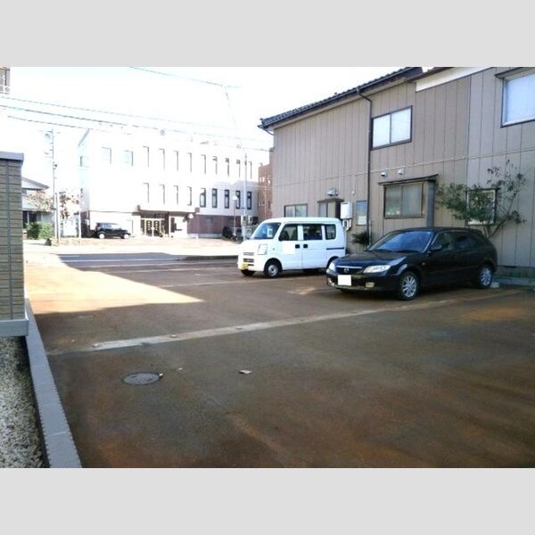 駐車場 (駐車場)