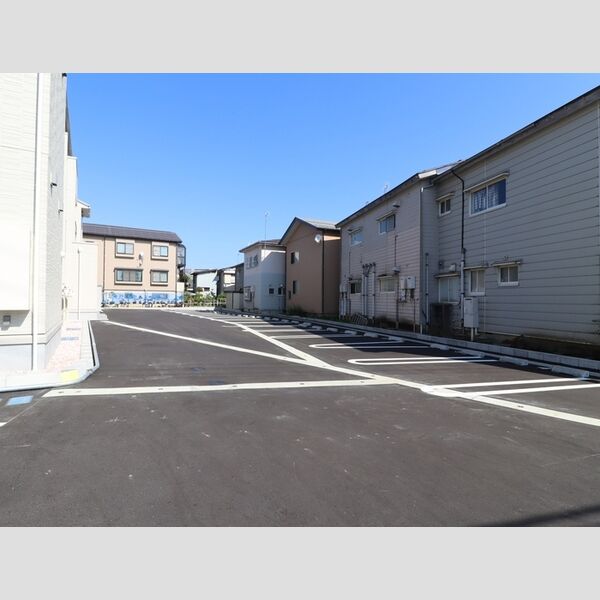 駐車場 (駐車場)