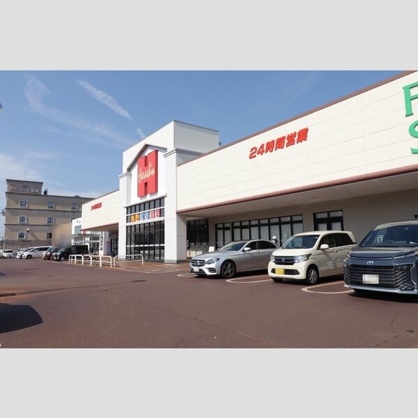 現地周辺 (原信今朝白店(858m))
