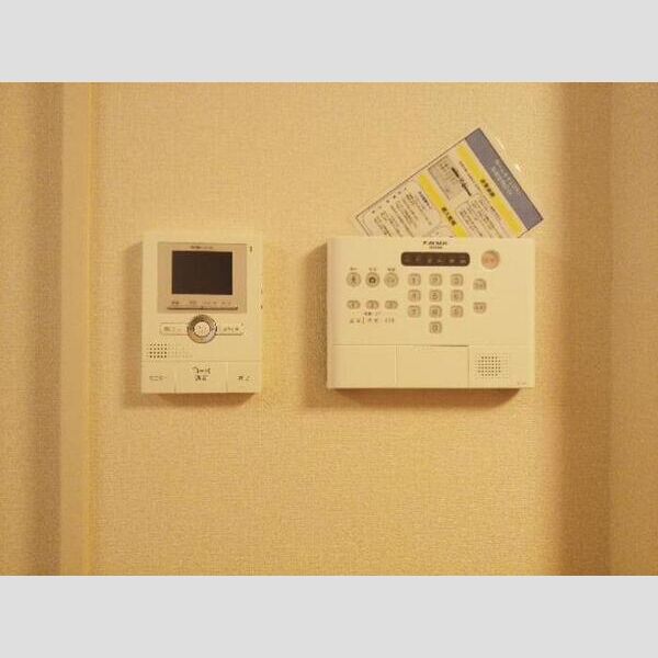 その他設備 (モニタ付インターホン・ALSOKホームセキュリティ)