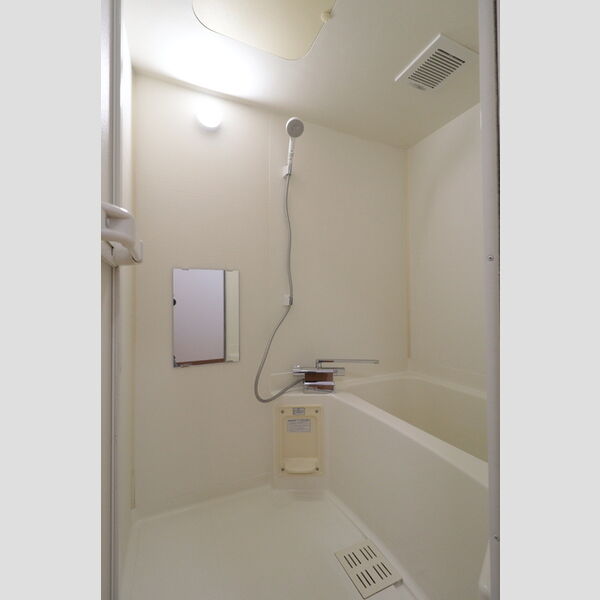 バス (ユニットバス)