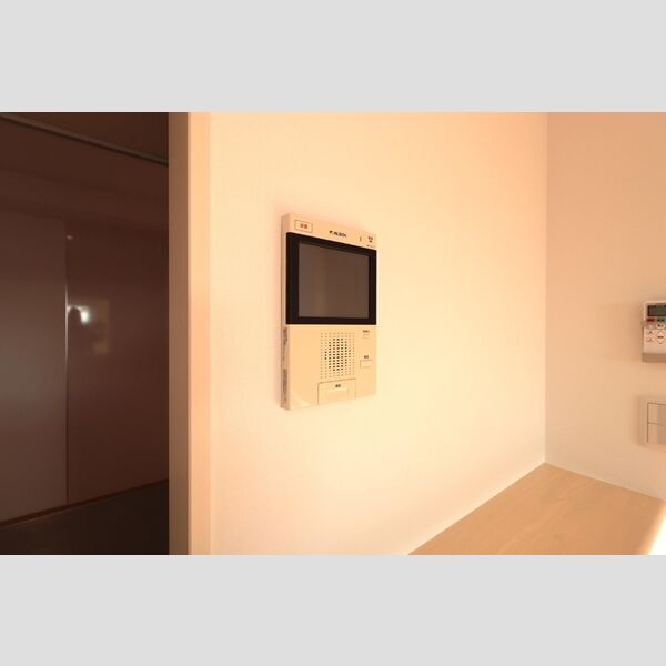 その他設備 (TV付インターフォン)