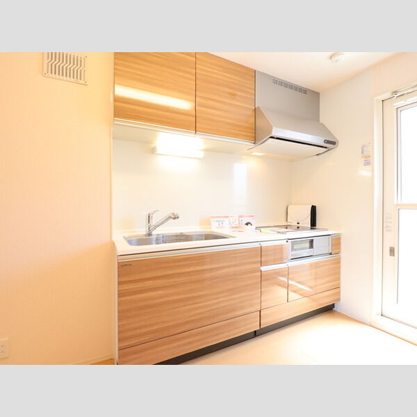 キッチン (システムキッチン)