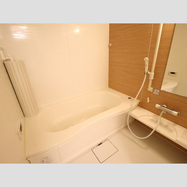 バス (ユニットバス)