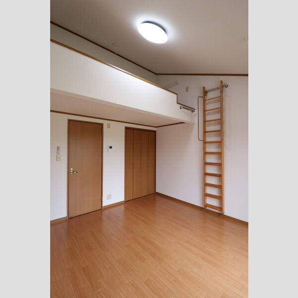 その他 (ロフト付き)