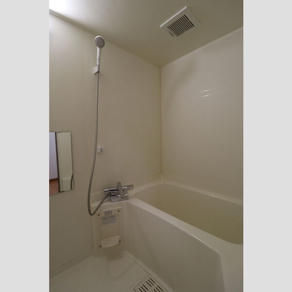 バス (ユニットバス)