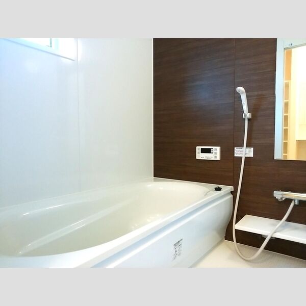 バス (ユニットバス)